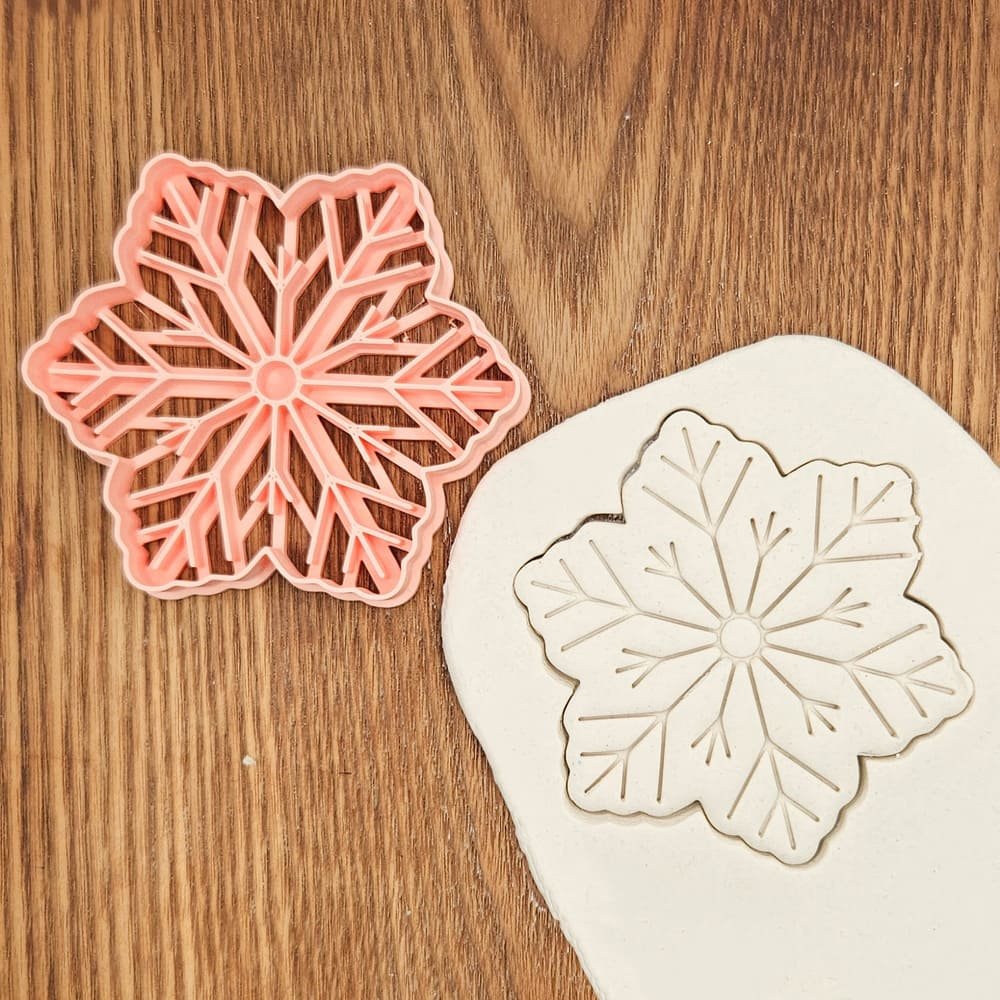 kaledine-formele-sausainiams-snaige6