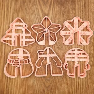 kaledines-formeles-sausainiams-rinkinys-sausainiai-puodeliui