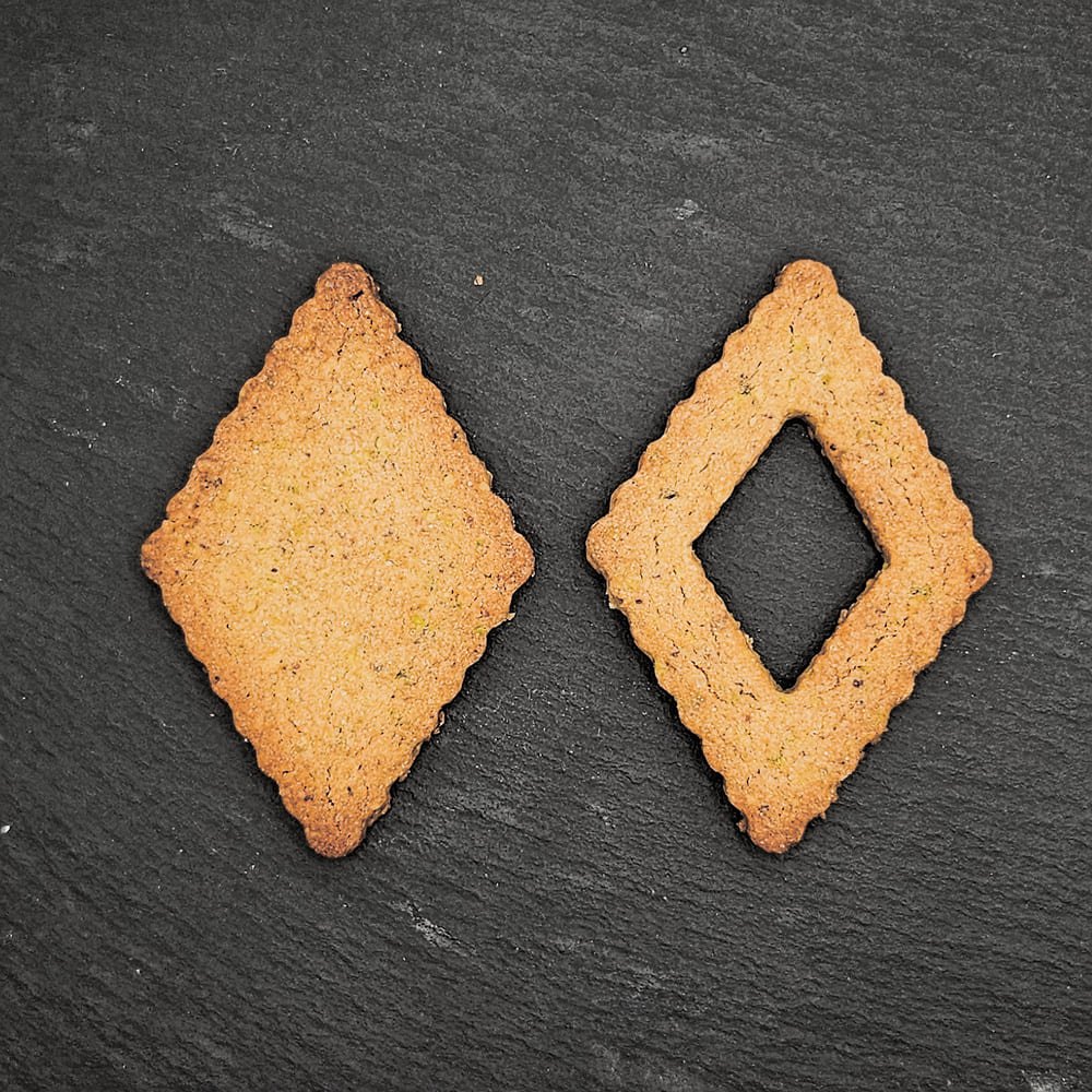 Kalėdinės formelės Linzer sausainiams Rombas